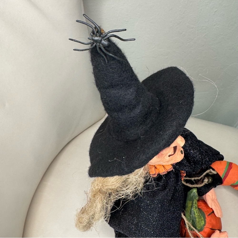 Set of 2 Vintage Halloween Witches Hand Painted Decorative Folk Art Black Orange - Picture 6 of 16
